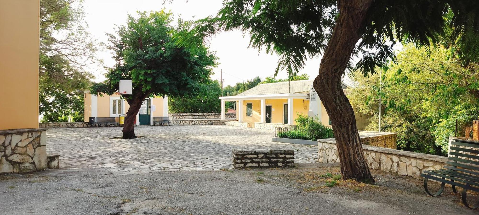 Castello Di Lafki Apartment Corfu  Exterior photo